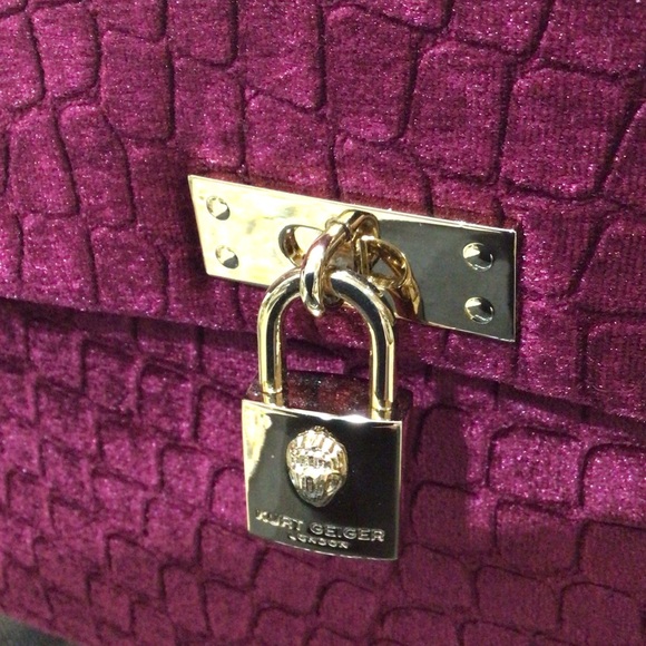 NEW Kurt Geiger Wine Velvet Brixton Bag (large) - Picture 3 of 6